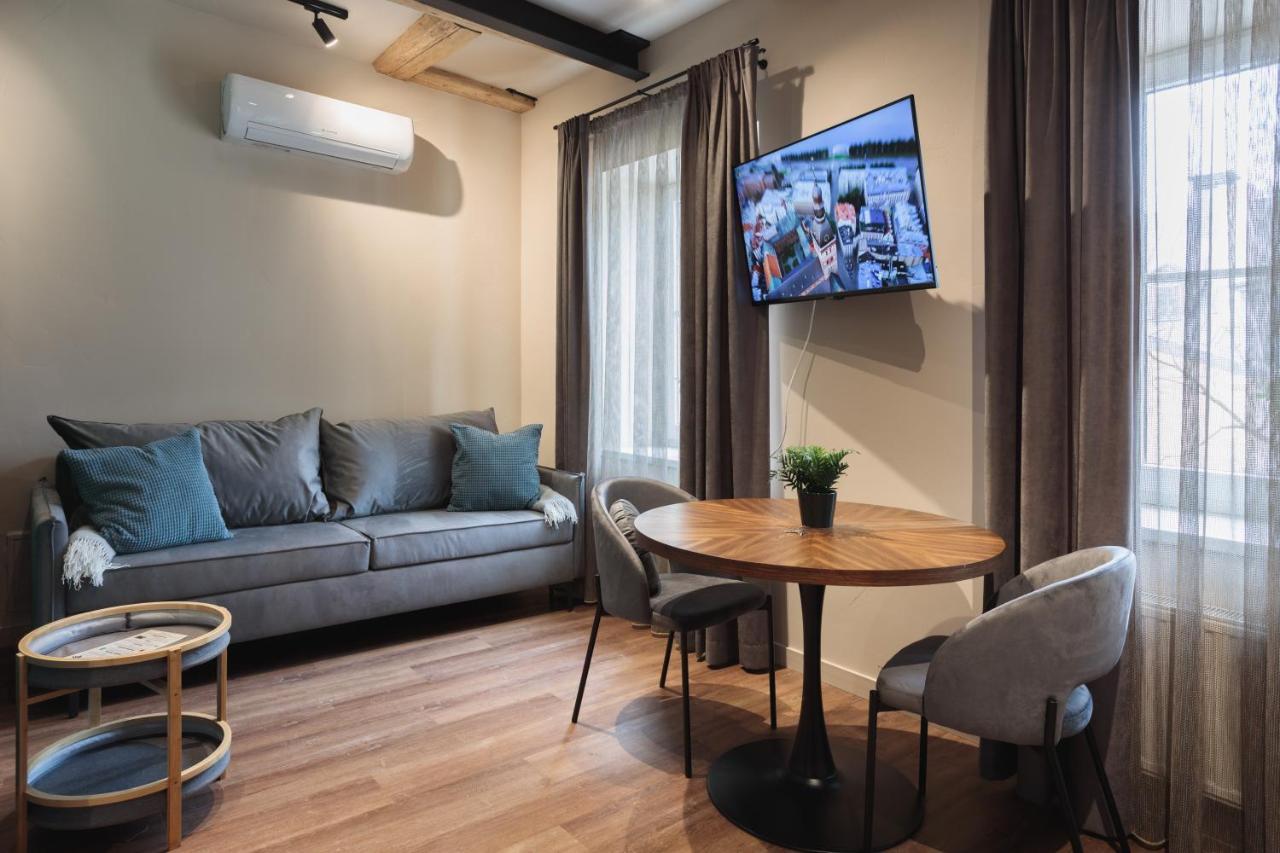 Colonel Suites & Apartments Riga Dış mekan fotoğraf
